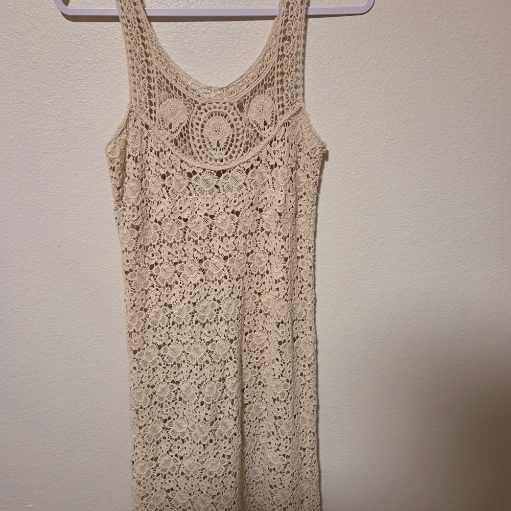 Elegant Cream Lace Midi Dress